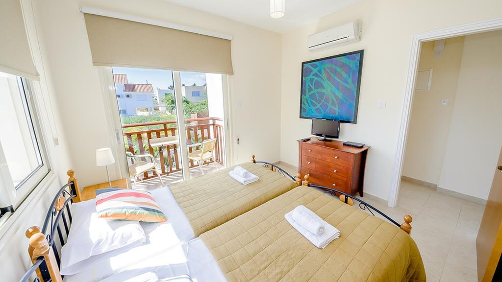 Kapparis Holiday Villa 018 بروتاراس الغرفة الصورة